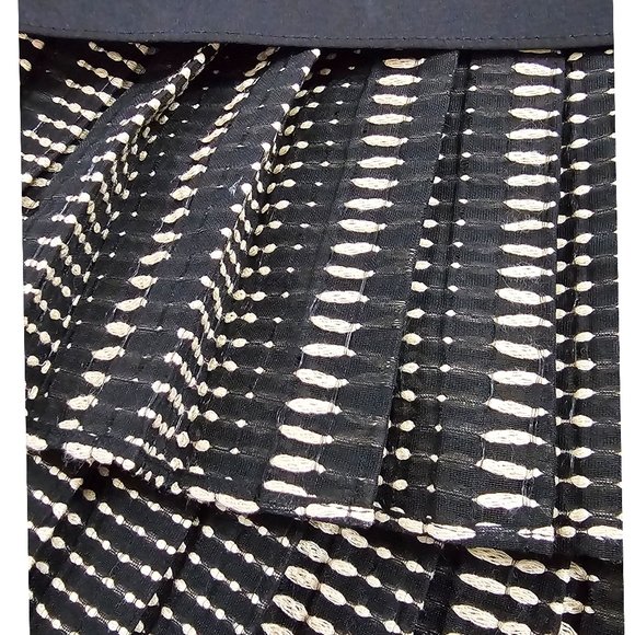 Alexis Grazie Black Beige Stripe Print Pleated Raffia Trim Mini Dress - Picture 15 of 16